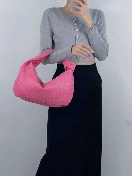 bags candy jodie designer venetas bottegas bag 2023 cassettes autumn winter large knotting 36cm color woven shoulder handbag 09n2 kcx1
bags candy jodie designer venetas bottegas bag 2023 cassettes autumn winter large knotting 36cm color woven shoulder handbag 09n2 kcx1
