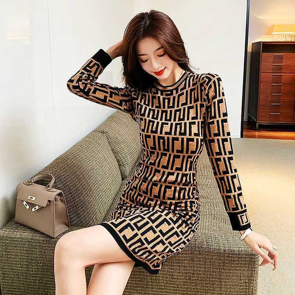 brand women's sweaters designer design 2022 autumn new style fashion versatile classic slim long sleeve knitted, Black;gray
brand women's sweaters designer design 2022 autumn new style fashion versatile classic slim long sleeve knitted, Black;gray