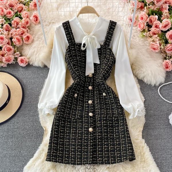 work dresses two-piece suits girls korean small fragrant style celebrity temperament bowknot tie shirt tweed plaid suspender dress, White;black
work dresses two-piece suits girls korean small fragrant style celebrity temperament bowknot tie shirt tweed plaid suspender dress, White;black