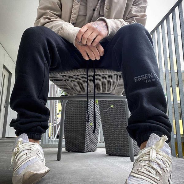 fashion pants designer essential multi thread brand high street loose casual leggings men women, Black
fashion pants designer essential multi thread brand high street loose casual leggings men women, Black