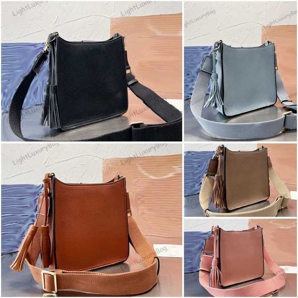 tb shoulder bag hollow logo designer leather wallet quality crossbody for women classic famous brand shopping purses 220317
tb shoulder bag hollow logo designer leather wallet quality crossbody for women classic famous brand shopping purses 220317
