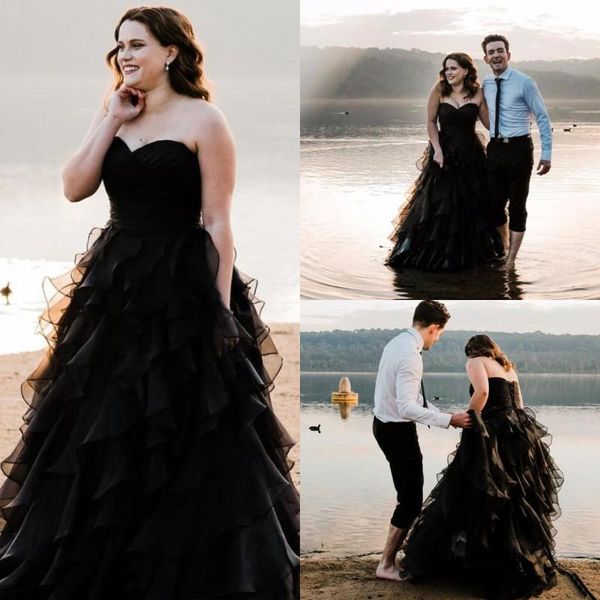 black a line tiered ruffles bridal gowns plus size sweetheart neck tulle lace-up back long gothic wedding dresses, White
black a line tiered ruffles bridal gowns plus size sweetheart neck tulle lace-up back long gothic wedding dresses, White