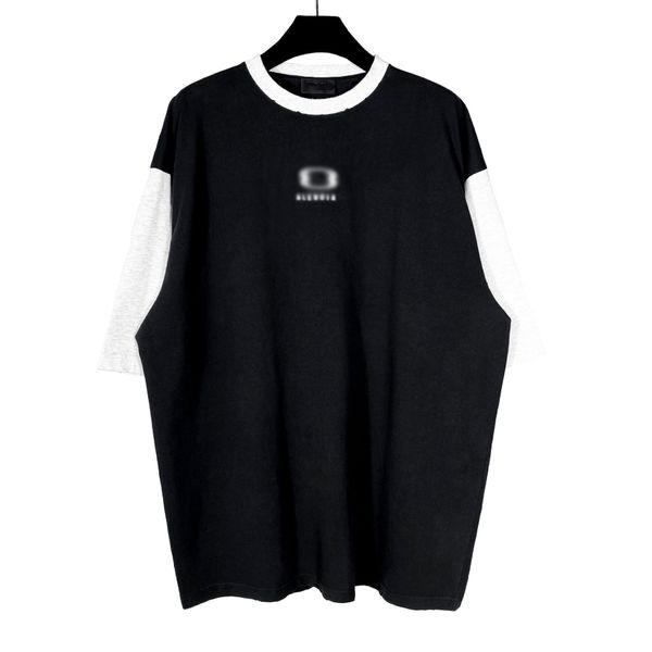 men's t-shirts double loop embroidery patchwork on the chest., White;black
men's t-shirts double loop embroidery patchwork on the chest., White;black