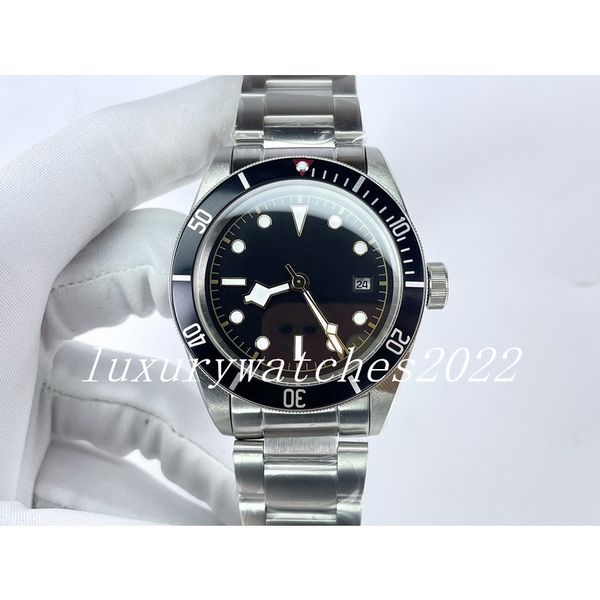 luxury men's watch 41mm automatic mechanical movement stainless steel case strap sapphire glass montre de luxe casual wristwatch, Slivery;golden
luxury men's watch 41mm automatic mechanical movement stainless steel case strap sapphire glass montre de luxe casual wristwatch, Slivery;golden