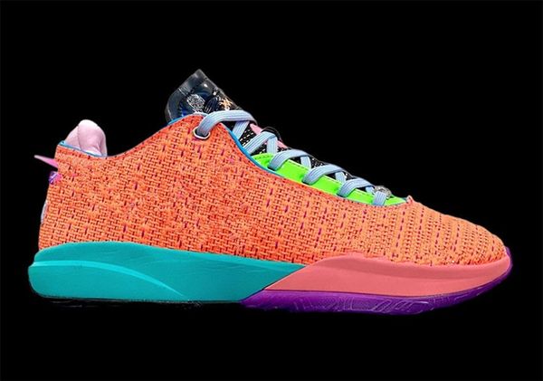 lebrons 20 chosen 1 and time machine shoes christmas green total orange multi-color medium soft pink men basketball sport shoe sneakers with
lebrons 20 chosen 1 and time machine shoes christmas green total orange multi-color medium soft pink men basketball sport shoe sneakers with
