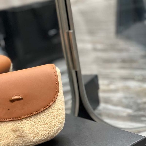 lamb wool designers shoulder bag designer bag crossbody bags messenger shoulders fashion handbag wallet letters solid hobo handbags chain ac
lamb wool designers shoulder bag designer bag crossbody bags messenger shoulders fashion handbag wallet letters solid hobo handbags chain ac