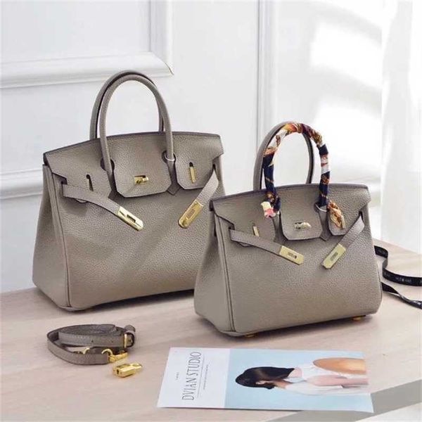 designer handbag herme birkins bag leather lychee pattern togo layer large capacity women's 2022 fashion zc
designer handbag herme birkins bag leather lychee pattern togo layer large capacity women's 2022 fashion zc