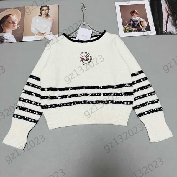 womens sweaters chest sequin logo embroidered stripe print short knitted sweater crew neck pullover fashionable casual knitwear spring autum, White;black
womens sweaters chest sequin logo embroidered stripe print short knitted sweater crew neck pullover fashionable casual knitwear spring autum, White;black