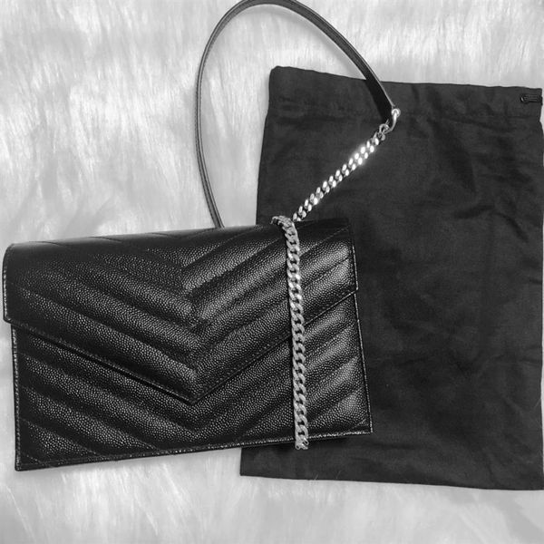 2021 caviar leather envelope handbags designer shoulder bags silver gold black chain women crossbody bag large totes 2258
2021 caviar leather envelope handbags designer shoulder bags silver gold black chain women crossbody bag large totes 2258
