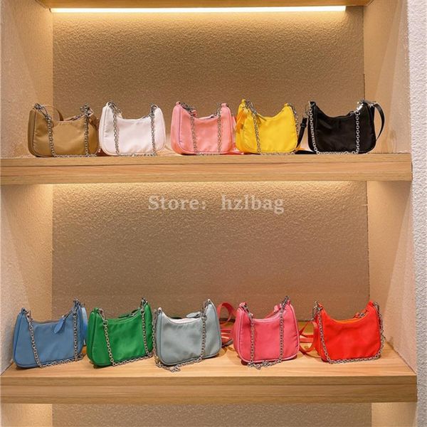 re-edition 2005 metal triangle nylon mini tote bags handbags multiple colour duffle hobo wallet purses sports and leisure chain cr265s
re-edition 2005 metal triangle nylon mini tote bags handbags multiple colour duffle hobo wallet purses sports and leisure chain cr265s