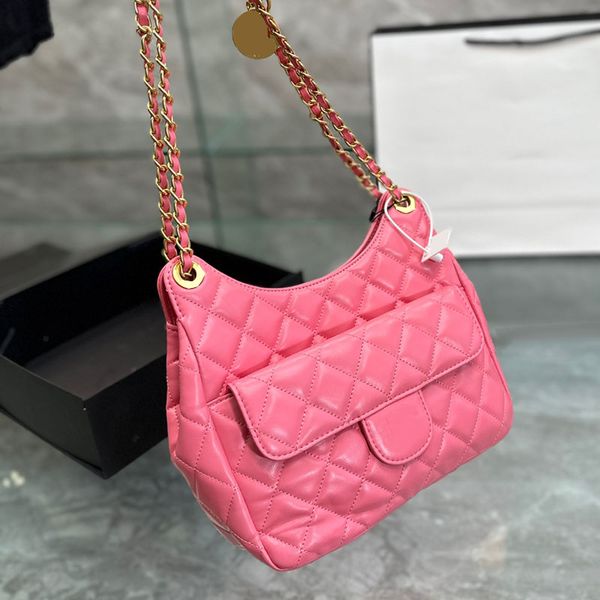 vintage womnes oil wax hobo croissant bags sac de corne gold metal hardware matelasse chain with coin badge charm large capacity outdoor han
vintage womnes oil wax hobo croissant bags sac de corne gold metal hardware matelasse chain with coin badge charm large capacity outdoor han