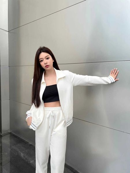 women's two piece pants autumn and winter fashion letter embroidery back letter print sporty, White
women's two piece pants autumn and winter fashion letter embroidery back letter print sporty, White
