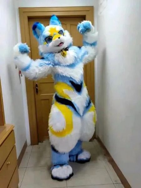 medium and long fur body husky fox mascot costume walking halloween christmas and large-scale event suit role-playing, Red;yellow
medium and long fur body husky fox mascot costume walking halloween christmas and large-scale event suit role-playing, Red;yellow