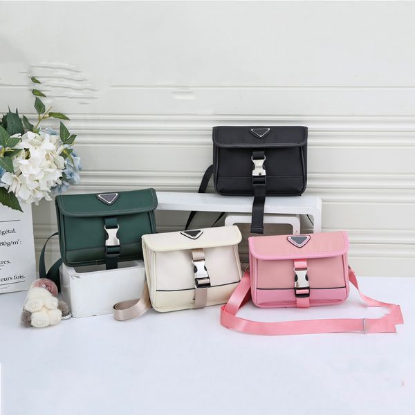 luxury designer cross body bags women brand messenger bag lady shoulder crossbody fashion crossbody man fashion
luxury designer cross body bags women brand messenger bag lady shoulder crossbody fashion crossbody man fashion