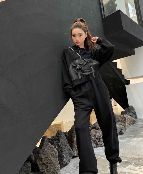 women's two piece pants 2022 early autumn new fashion casual nylon splice hooded and pants set, White
women's two piece pants 2022 early autumn new fashion casual nylon splice hooded and pants set, White