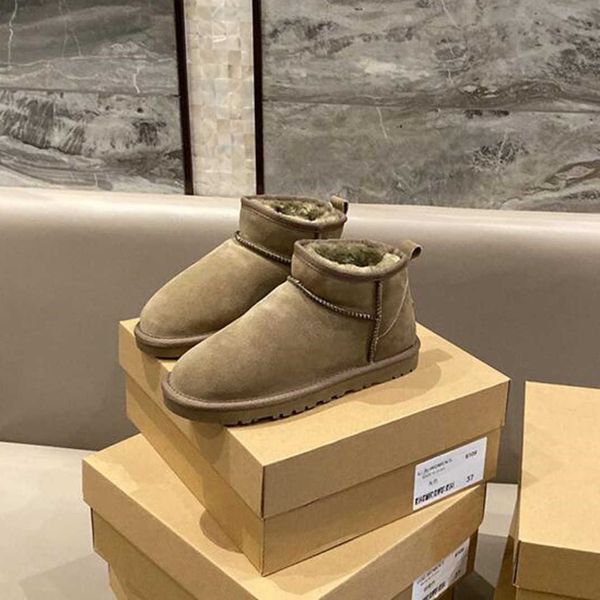 new aus u5854 classical short miniwomen snow boots keep warm boot man womens plush casual warm boots sheepskin suede shoes chestnut, Black
new aus u5854 classical short miniwomen snow boots keep warm boot man womens plush casual warm boots sheepskin suede shoes chestnut, Black