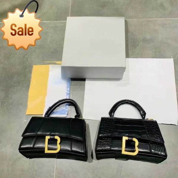 women's luxury designer handbag shoulder bags crossbody bag tote new fashion all-in-one hourglass bag multifunctional portable messenge
women's luxury designer handbag shoulder bags crossbody bag tote new fashion all-in-one hourglass bag multifunctional portable messenge