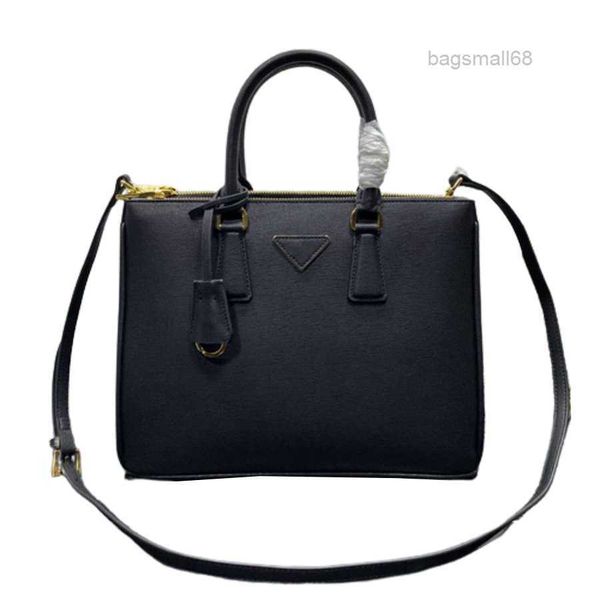 designer galleria saffiano leather shoulder bag women luxury fashion handbag black prad bags bagsmall68
designer galleria saffiano leather shoulder bag women luxury fashion handbag black prad bags bagsmall68