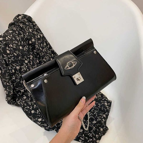 vivian luxury chain shoulder women bag designer messengerbag fashion saturn splicing clutch bags lady square crossbody purse pu 7nmu
vivian luxury chain shoulder women bag designer messengerbag fashion saturn splicing clutch bags lady square crossbody purse pu 7nmu