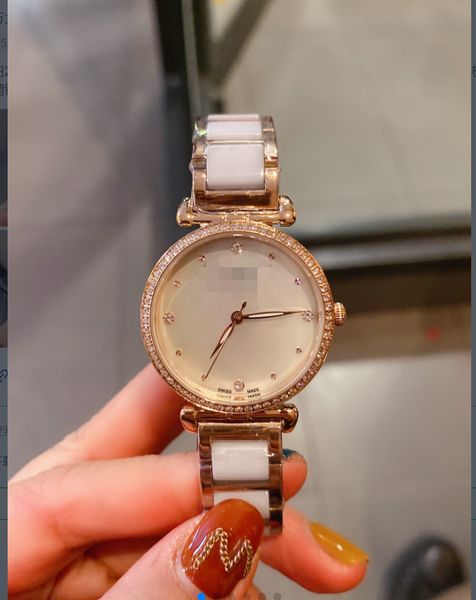 chan premiere ribbon new in wrist watch gift valentines christmas mothers day, Slivery;golden
chan premiere ribbon new in wrist watch gift valentines christmas mothers day, Slivery;golden