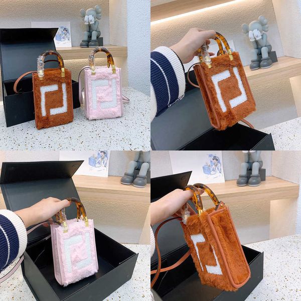 evening bags totes bag s designer furry hands elegant small the tote women cute shoulder purses letter printing 221024
evening bags totes bag s designer furry hands elegant small the tote women cute shoulder purses letter printing 221024