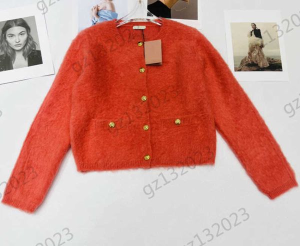 womens sweaters custom button opening crewneck pocket knitted sweater fluffy long sleeves comfortable warm knitwear fashion designer women a, White;black
womens sweaters custom button opening crewneck pocket knitted sweater fluffy long sleeves comfortable warm knitwear fashion designer women a, White;black