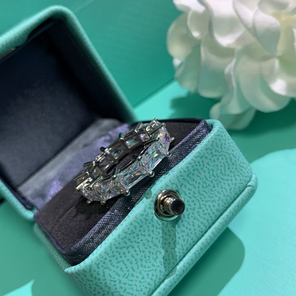 designer ring with diamonds stones men and women rings fashionable and simple gifts for engagement social gathering, Silver
designer ring with diamonds stones men and women rings fashionable and simple gifts for engagement social gathering, Silver