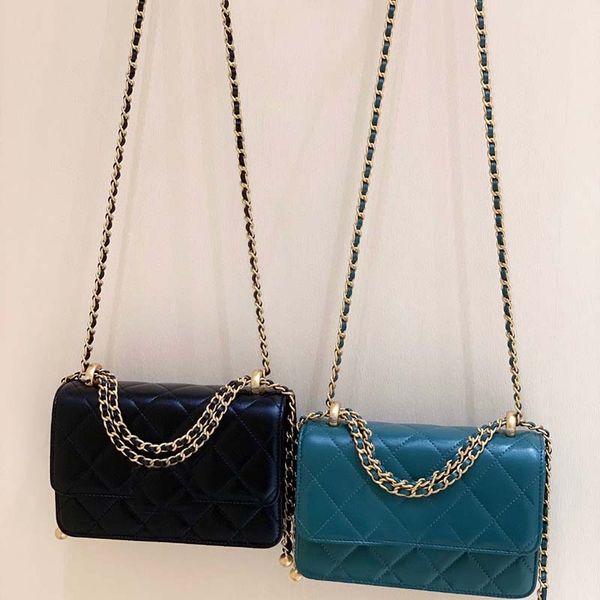 luxury designers embossing bag women handbags messenger satchel womens vintage handbag fashion purses luxury crossbody bags classic luggage
luxury designers embossing bag women handbags messenger satchel womens vintage handbag fashion purses luxury crossbody bags classic luggage