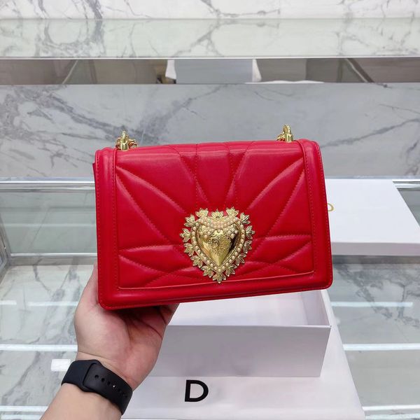 evening bags cosmetic bags cases luxury designer bag small square package leather shoulder bag womem tote wallet simple fashion very good gi
evening bags cosmetic bags cases luxury designer bag small square package leather shoulder bag womem tote wallet simple fashion very good gi