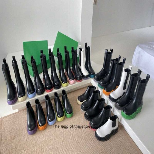 luxury boot bottegas tire chelsea platform boots men women shoes anti-slip outdoor martin ankle wave colored rubber outsole elastic, Black
luxury boot bottegas tire chelsea platform boots men women shoes anti-slip outdoor martin ankle wave colored rubber outsole elastic, Black
