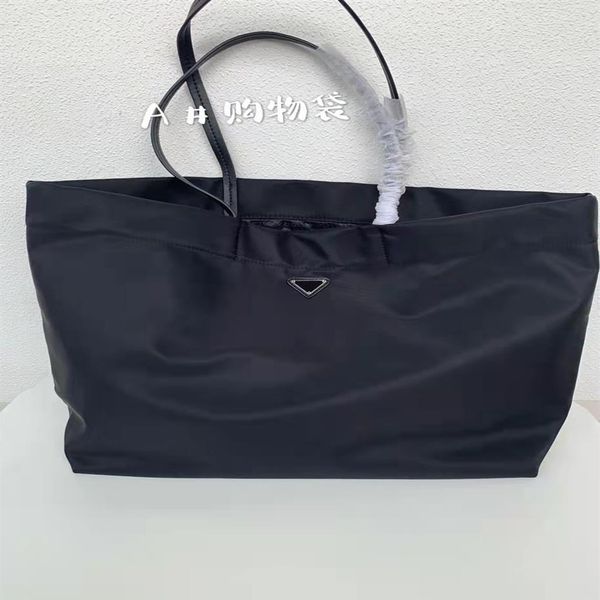 2022 ladies large brand bag shopping bag fashion recycled nylon tote shoulder luxury designer handbag202u
2022 ladies large brand bag shopping bag fashion recycled nylon tote shoulder luxury designer handbag202u