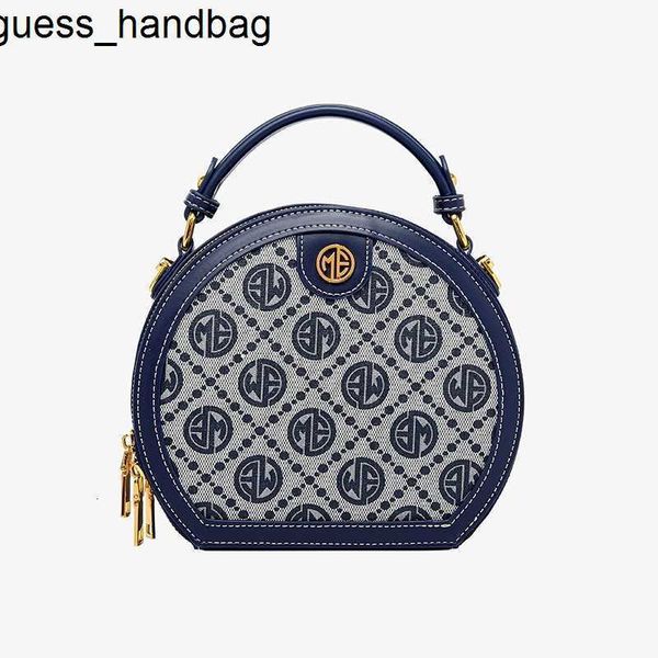 2023 fashion handbag designers leather light wallet women's bag luxury round cake small camera single shoulder messenger bag old canvas
2023 fashion handbag designers leather light wallet women's bag luxury round cake small camera single shoulder messenger bag old canvas