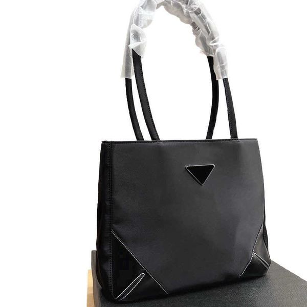 designer luxury women the tote bag fashion versatile handbags shoulder crossbody bags purse telfars totes large capacity saddle wallets 7a 7
designer luxury women the tote bag fashion versatile handbags shoulder crossbody bags purse telfars totes large capacity saddle wallets 7a 7