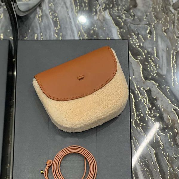 femme luxury designer shoulder bag crossbody designer handbag shoulders luxuries genuine leather classic womens lambswool wool gold
femme luxury designer shoulder bag crossbody designer handbag shoulders luxuries genuine leather classic womens lambswool wool gold