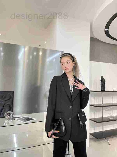 women's suits & blazers designer new triangular silhouette with belt details to increase the proportion of suit coat rghj, White;black
women's suits & blazers designer new triangular silhouette with belt details to increase the proportion of suit coat rghj, White;black