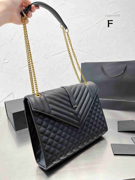 grained leather shoulder bags gold chain envelope design the tote bag handbags messenger with everything bags bagsmall68
grained leather shoulder bags gold chain envelope design the tote bag handbags messenger with everything bags bagsmall68