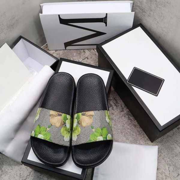 2023 designer slide slippers women geranium mens sandal quality fashion slippers fashion sandals men and womens slippers flats slippers desi, Black
2023 designer slide slippers women geranium mens sandal quality fashion slippers fashion sandals men and womens slippers flats slippers desi, Black