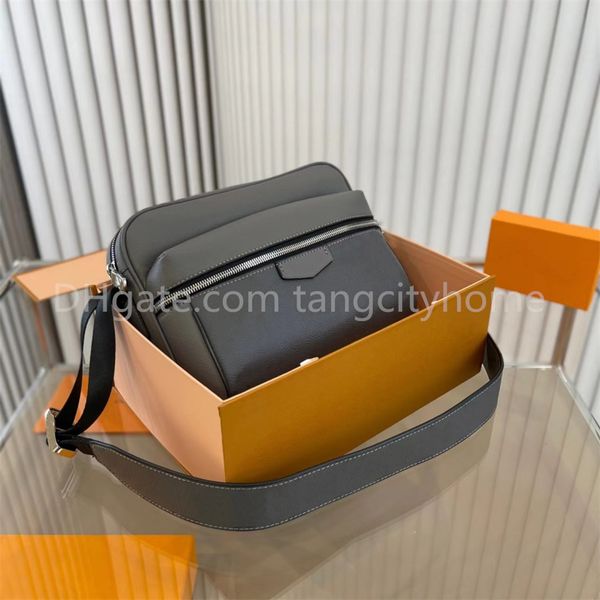 printed men's crossbody bags designer luxury 20ss messenger bag european and american fashion shoulder bags vintage black briefcase wit
printed men's crossbody bags designer luxury 20ss messenger bag european and american fashion shoulder bags vintage black briefcase wit