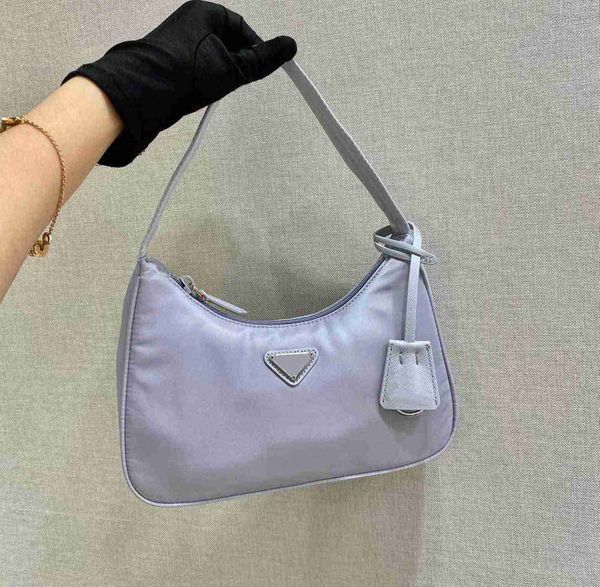 re-edition underarm clutch bag designer nylon leather shoulder bags women crossbody messenger handbag evening totes purse wholesale
re-edition underarm clutch bag designer nylon leather shoulder bags women crossbody messenger handbag evening totes purse wholesale