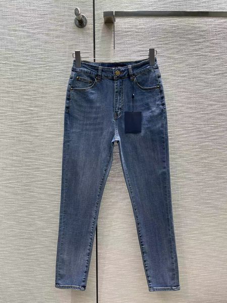 milan runway jeans 2023 new spring summer fashion designer pencil pants brand same style luxury women's jeans 1222-3, Blue
milan runway jeans 2023 new spring summer fashion designer pencil pants brand same style luxury women's jeans 1222-3, Blue