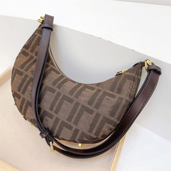 luxury designers italy brand classic underarm bags genuine leather half month bag fashion selling women crossbody313w
luxury designers italy brand classic underarm bags genuine leather half month bag fashion selling women crossbody313w