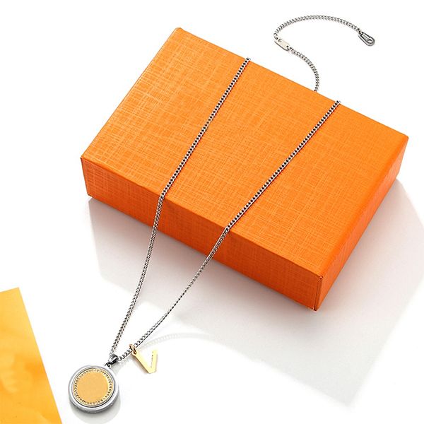 designer rotatable necklaces mens women pendant with letters fashion lady necklace with sun pattern wedding jewelry accessories valentine�, Silver
designer rotatable necklaces mens women pendant with letters fashion lady necklace with sun pattern wedding jewelry accessories valentine�, Silver