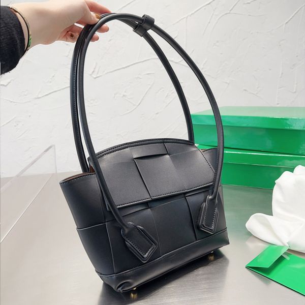 bag woven shopping lady tote braided shoulder bag smooth leather fashion letter inside zipper pocket bottom golden nails 20cm
bag woven shopping lady tote braided shoulder bag smooth leather fashion letter inside zipper pocket bottom golden nails 20cm