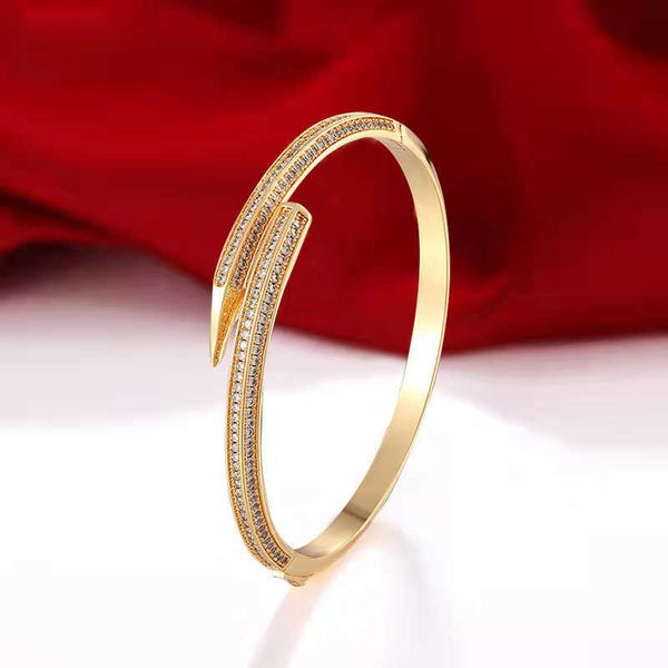 designer versatile classic c home pencil nail bracelet fadeless ring set micro-set zirconium jewelry, Black
designer versatile classic c home pencil nail bracelet fadeless ring set micro-set zirconium jewelry, Black