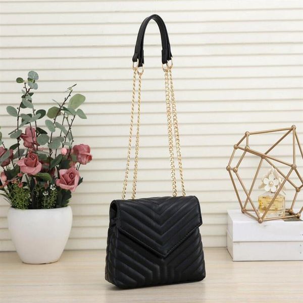 woman shoulder bag classic fashion composite handbag lady chain messenger bagsdesign shoulders messengers bagss wallet266w
woman shoulder bag classic fashion composite handbag lady chain messenger bagsdesign shoulders messengers bagss wallet266w