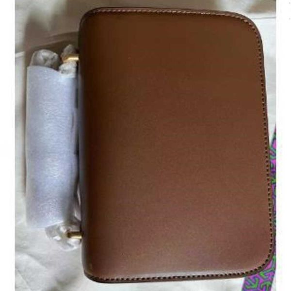 handbags new bag female eleanor flap cowhide tofu single shoulder messenger gold brick small square
handbags new bag female eleanor flap cowhide tofu single shoulder messenger gold brick small square