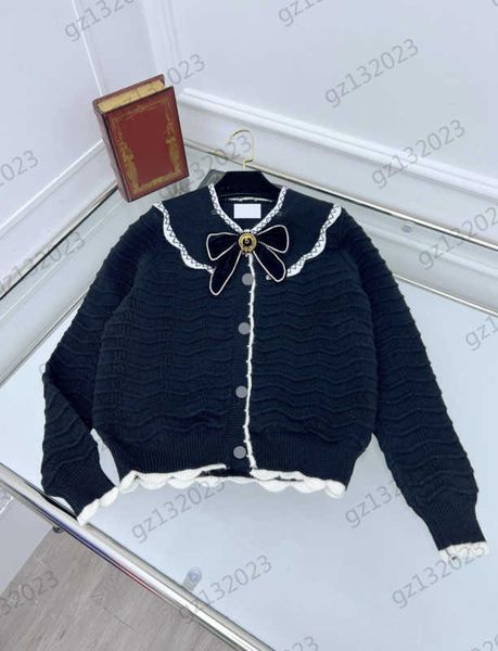 womens sweaters bow brooch decorative detachable lapel knitted cardigan wavy striped button open long sleeves knitwear luxury designer women, White;black
womens sweaters bow brooch decorative detachable lapel knitted cardigan wavy striped button open long sleeves knitwear luxury designer women, White;black