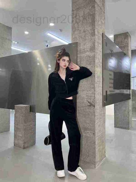 women's tracksuits designer new fashionable velvet letter short baseball jacket loose casual trousers suit 0goa, Gray
women's tracksuits designer new fashionable velvet letter short baseball jacket loose casual trousers suit 0goa, Gray