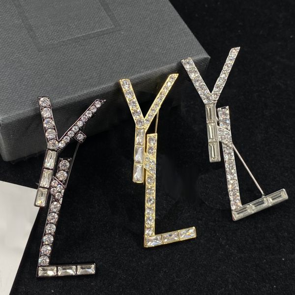 sparkle diamond letter brooches women rhinestone dress pins ladies crystal designer brooch with tags, Gray
sparkle diamond letter brooches women rhinestone dress pins ladies crystal designer brooch with tags, Gray