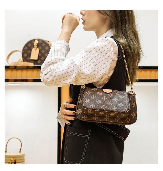 2023 luxury designer women bags clutch shoulder messenger bags cross body set purse crossbody handbags for girl leather wallets
2023 luxury designer women bags clutch shoulder messenger bags cross body set purse crossbody handbags for girl leather wallets